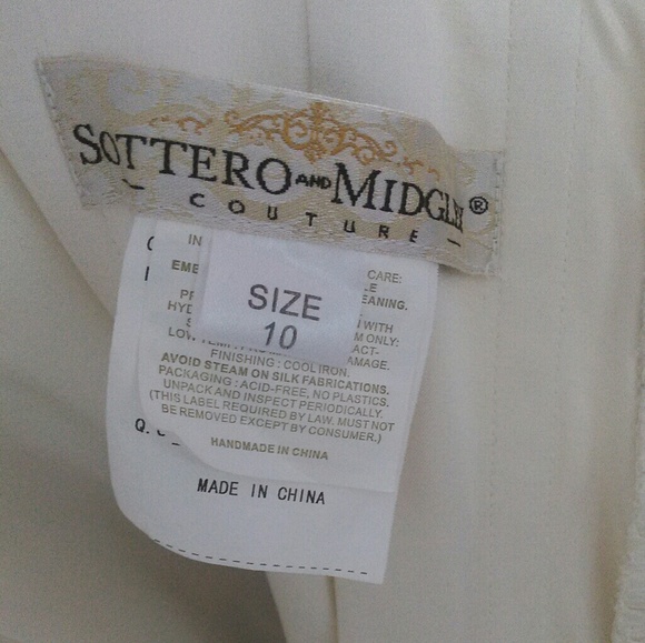 SALE! Sottero & Midgley ivory wedding gown size 10 - Picture 6 of 8